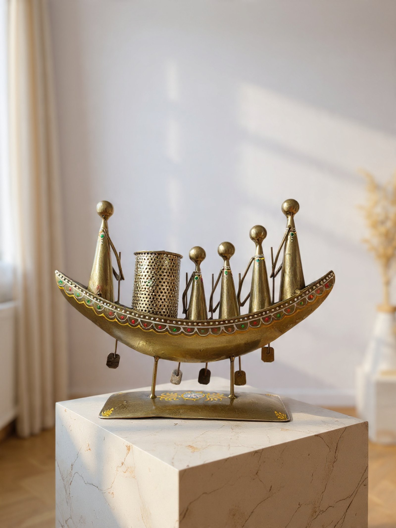 Voyager Desk Boat – Iron Pen Stand Organizer